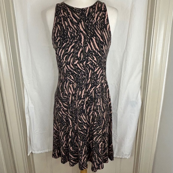 Athleta Black Olive Pink Animal Print Sleeveless Dress Santorini - Size M - Picture 1 of 13